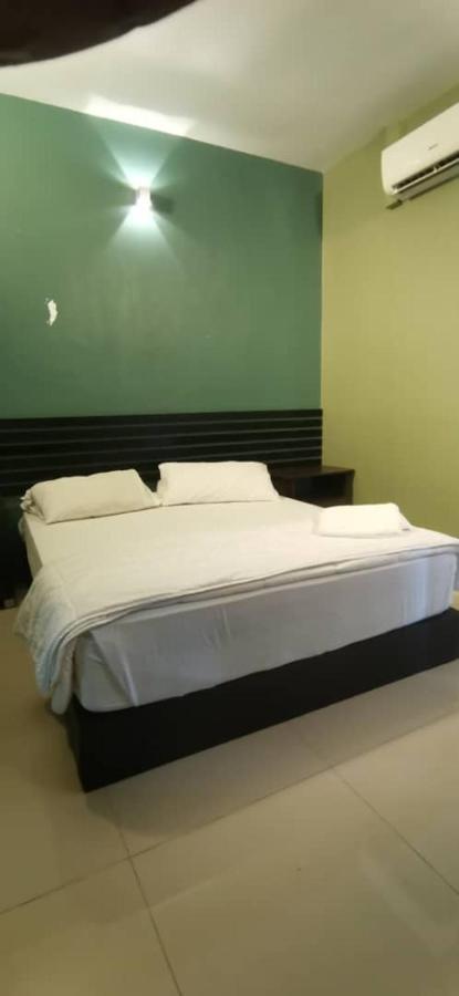 Langville Hotel Пантай Ченанг Екстериор снимка